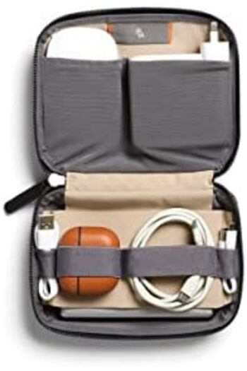Bellroy Tech Kit Compact (charger, cables, mouse, powerbank, USB keys, dongles) - Navy