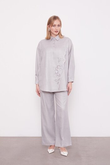 Levidor Gray Embroidered Rose Detailed Tunic Set