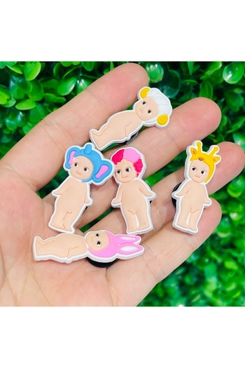 Miniso Mix 50Pcs 5/50Pcs Adorable Baby Angel PVC Kids Sandal Shoe Charms Popular Wristband Buckle Decoratio