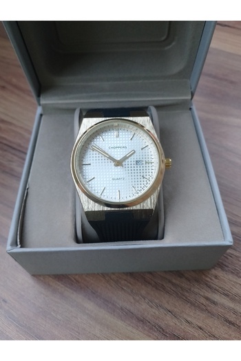 Enjoy Men's Wristwatch White Dial Silicone Band Stylish and Timeless Design