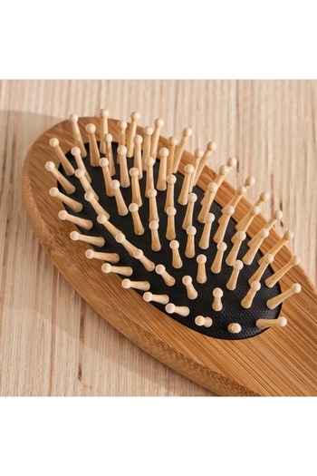 Generic Wabash Hairbrush