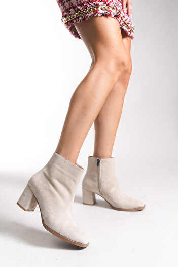 Riccon Γυναικεία Μποτάκια με τακούνι 00121030 Μπεζ Suede
