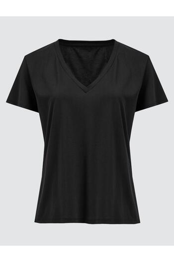 Jimmy Key Black Straight Cut V-Neck Short Sleeve Basic Knitted T-Shirt