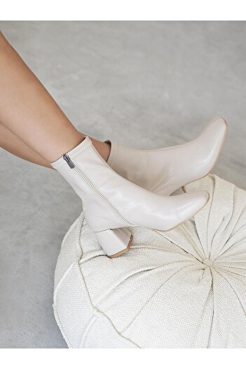 W MAX WM Stretch Ankle Boots with Heel