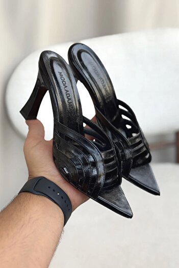 GOFFSHOES Women's Wospe Heeled Slippers - Black-Patent Leather