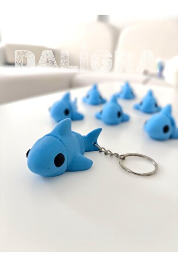 daligra Blue Jointed Movable Shark Keychain / Bag Ornament