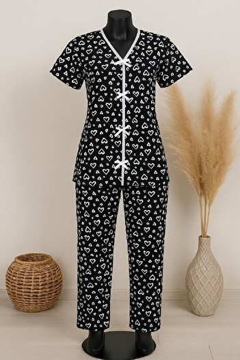 Imoda Kadın Siyah Beyaz Kalp Desenli Fiyonklu Kısa Kollu Pijama Takımı