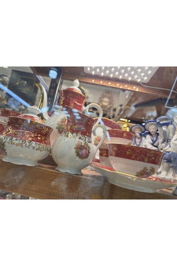 hediye Esterhomedecor 6 Persons 23 Pieces Porcelain Antique Value Classical Tea Set in Showcase