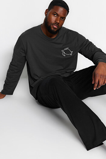 Trendyol Collection Anthracite Regular Fit Embroidered Knitted Plus Size Pajamas Set Tmnaw24Ai00004