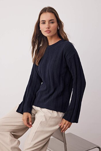 Trendyol Collection Pulover din bumbac, mai durabil, albastru bleumarin TWOAW26KZ00119