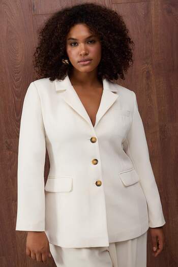 Trendyol Curve Special Collection Ecru Waist Fitted Plus Size Woven Jacket Tbbaw26Ag00023