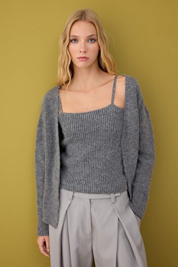 Trendyol Collection Anthracite Soft Texture 2-Piece Knitwear Blouse-Cardigan Set Twoaw26Hi00220