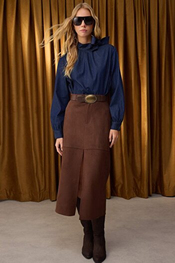 Trendyol Collection Ειδική συλλογή Καφέ σουέτ με κουμπιά με φερμουάρ σε γραμμή Α/καμπάνα ανοιχτή μάξι πλεκτή φούστα TWOAW26ET00010