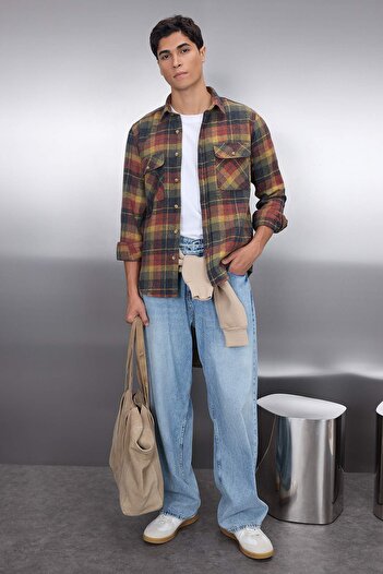 Trendyol Collection Koszula-kurtka w kratkę zimowa Lumberjack - regularny krój, podwójna kieszeń Tmnaw21Go0031