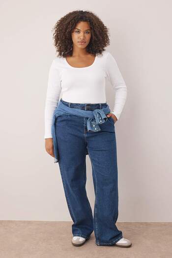 Trendyol Curve White Camisole Pool Collar Body Fitting Basic Knitted Plus Size Blouse Tbbaw25Af00018