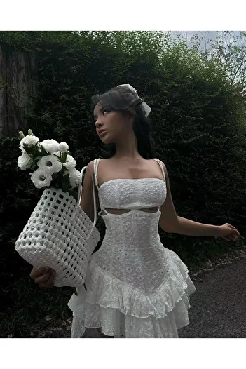 FASHION COCKTAIL Mini Guipure Scalloped Lace Design with Fringed Window Strap Bohemian Slim Summer Harajuku Dress
