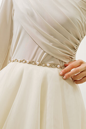 Manuka Pearl and Ring Row Belt Gold