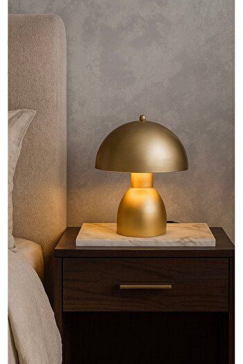 burenze Modern Burry Abajur Masa Lambası Metal Gövde Tasarım Ürün Eskitme Gold Sarı