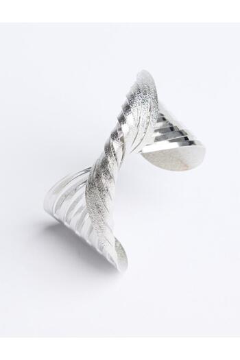 Jimmy Key Silver Color Twist Figured Handcuff Bracelet