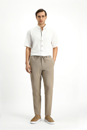 Kiğılı Παντελόνι από κλασικό ύφασμα Super Slim Fit Extra Slim Fit με ελαστική μέση με κορδόνι Seersucker Lycra