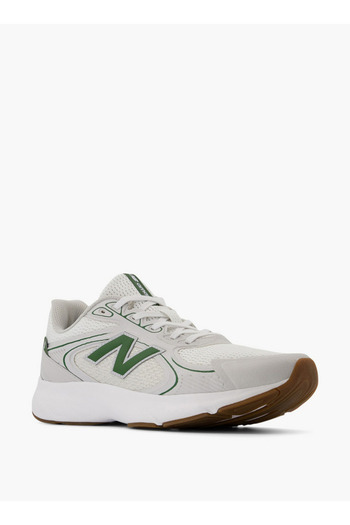 New Balance Amaste Shoes