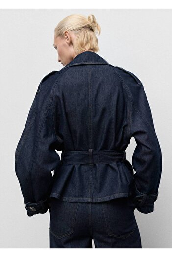 MANGO Woman Kemerli kısa denim trençkot