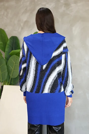 ALCHON V-Neck Hooded Buttoned Furry Long Sleeve Crumpled Pattern Color Gradient Winter Midi Length Knitwear Cardigan