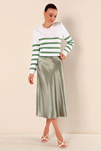 Butik 15806 Satin Skirt - Sage