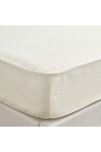 Home Centre Eternity Cotton Percale 325 Thread Count King Fitted Sheet - 180x205 cm starstarstarstarstar