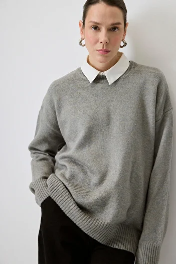 Touché Privé Solid Color Oversize Pullover
