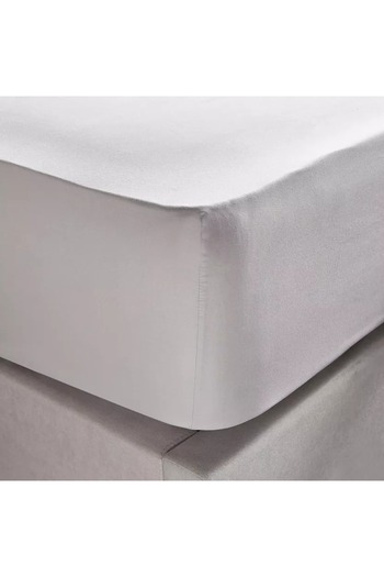 Home Centre Amphora Queen Fitted Sheet - 160x200 cm