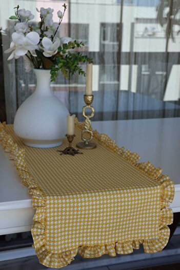vintagetasarım Runner with Ruffles Yellow Houndstooth Pattern Vintage Duck Linen 40X130Cm