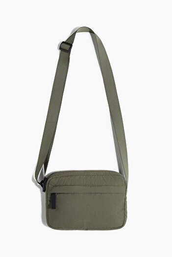 H&M Naylon Çapraz Çanta
