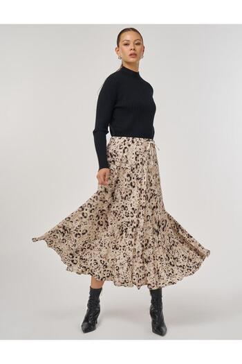 Kayra Leopard Patterned Pleated Skirt Cream