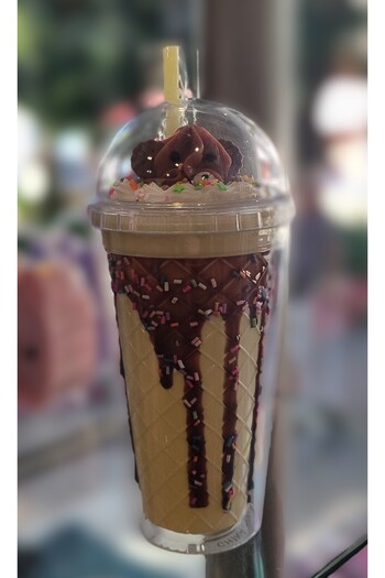 ada çanta kırtasiye Plastic Cup with Ice Cream Cone Figure Fancy Lid and Straw 470ml Ad98752