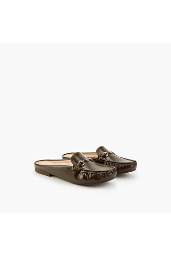 Flora Bella by Shoexpress Solid Metallic Accent Mules