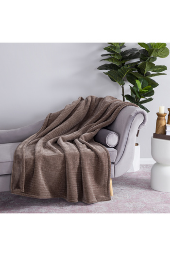 Bee Home Warm Home Fur Shawl | Brown
