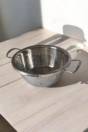 STOREMAX Snshop Strainer with Handle - Diameter 21.5 cm Does Not Rust or Tarnish 467437