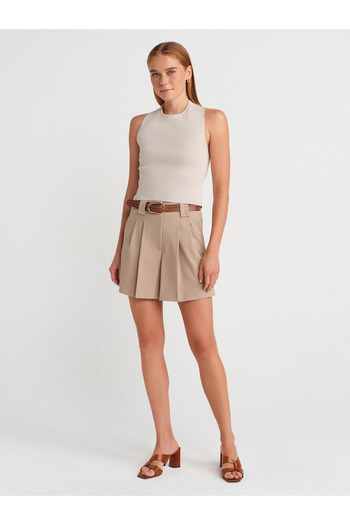 Dilvin 71663 Regular Waist Shorts with Battery Detail - Beige