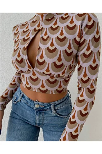 369 etnik butik Retro Patterned Long Sleeve Crop Blouse with Collar Detail