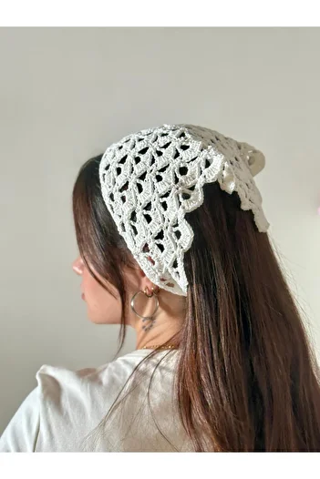 MELUSH White Colored Patterned Handmade Crochet Knitted Bandana