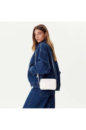 Calvin Klein Γυναικεία λευκή τσάντα ώμου (LV04F3173G-FUP)