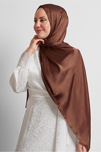Alvina Satin Shawl 8570