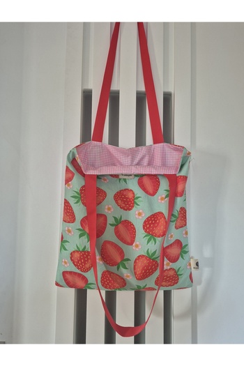 Calliopia Strawberry Themed Hand/Beach Tote Bag