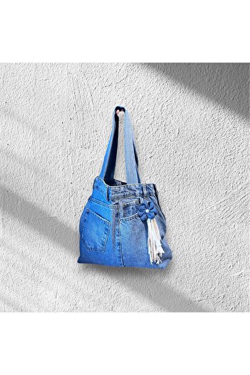 Dema Handcrafted Charm Detailed Denim Shoulder Bag