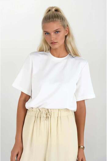 FABB Λευκό μπλουζάκι με λαιμόκοψη Oversize