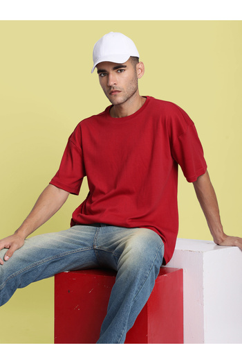 Bene Kleed By Styli Men Red Oversized Crew Neck T-Shirt