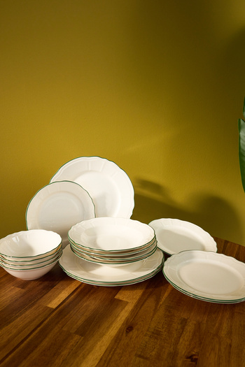TRENDYOLMİLLA HOME 16 Piece Porcelain Bowl&Hole&Cake&Service Plate Set Tphss25Tbk00025