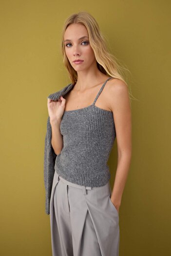 Trendyol Collection Anthracite Soft Texture 2-Piece Knitwear Blouse-Cardigan Set Twoaw26Hi00220