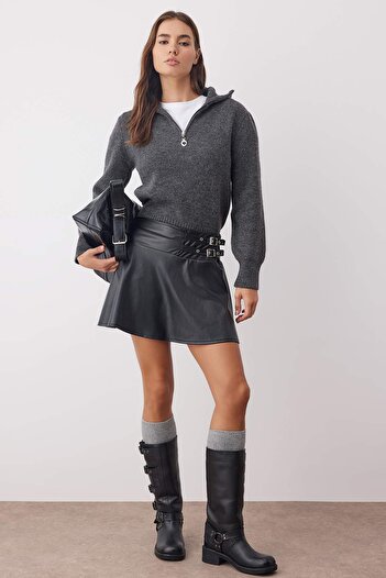 Trendyol Collection Black Accessory Detailed Short/Mini Shorts Skirt Twoaw26Sr00000